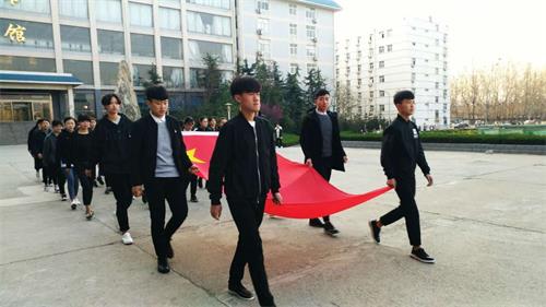 山東人民專修學(xué)院都招收哪些學(xué)生？學(xué)校有哪些特色？